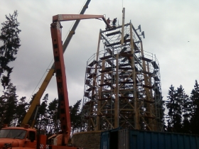 Nabízíme veškeré práce pomocí vysokozdvižné plošiny až do  výšky 27 metrů